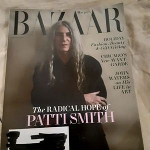BAZAAR MAGAZINE December 2022 The Art Issue